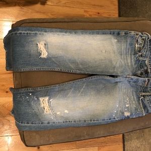 Hollister cropped jeans with white splatter